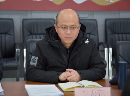 1.王宏亮校长讲话