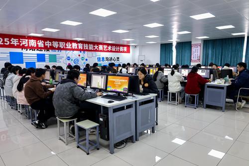 3抽取选手比赛进行中 3抽取选手比赛进行中