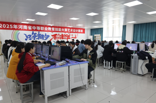 选手比赛中  路永佳 摄