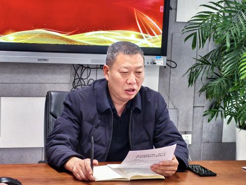 4张继波对青年教师提出希望