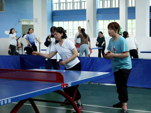 3配合默契 并肩作战