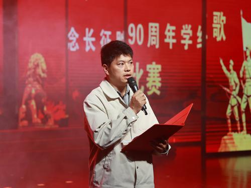 3副校长朱荣涛致辞