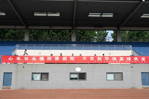 3朱荣涛进行总结致辞 3朱荣涛进行总结致辞