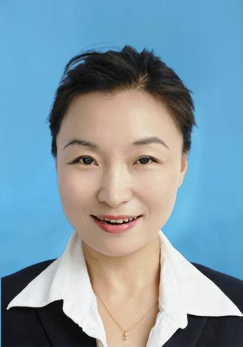 李冰冰-个人蓝底证件照 李冰冰-个人蓝底证件照